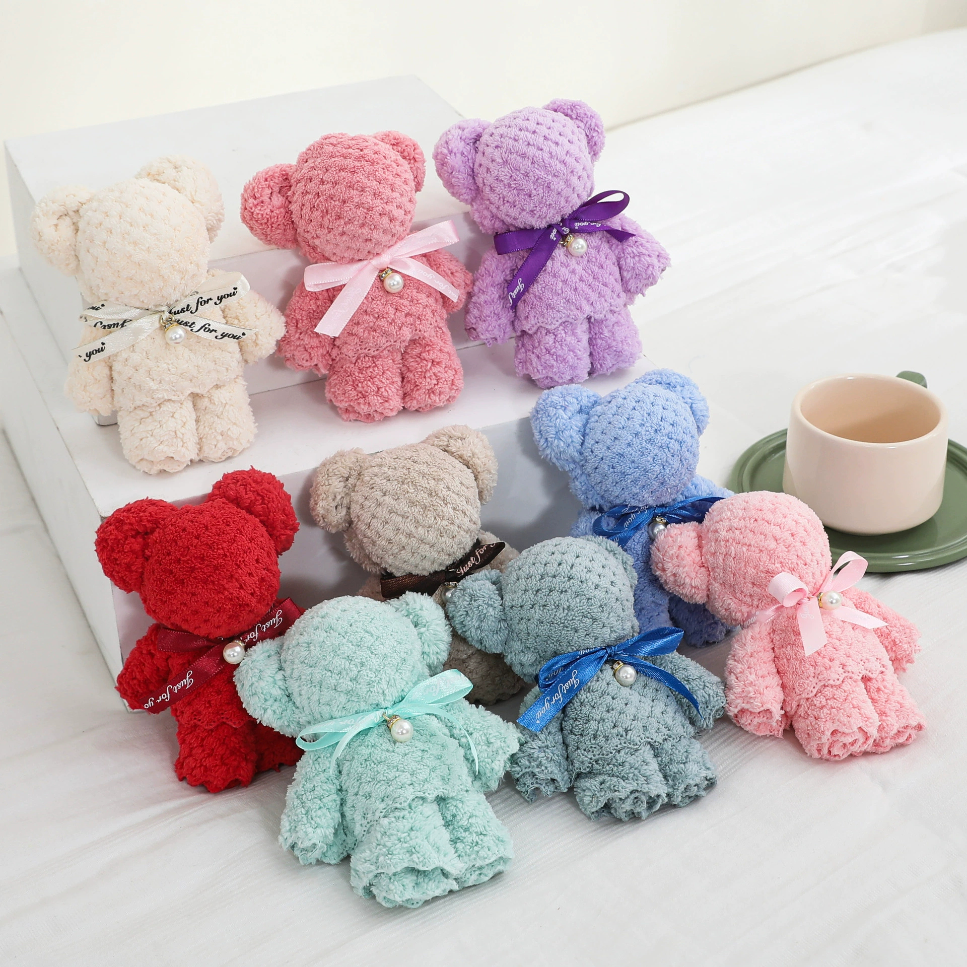 Ананасовая решётка коралловых плюшевых шарфов