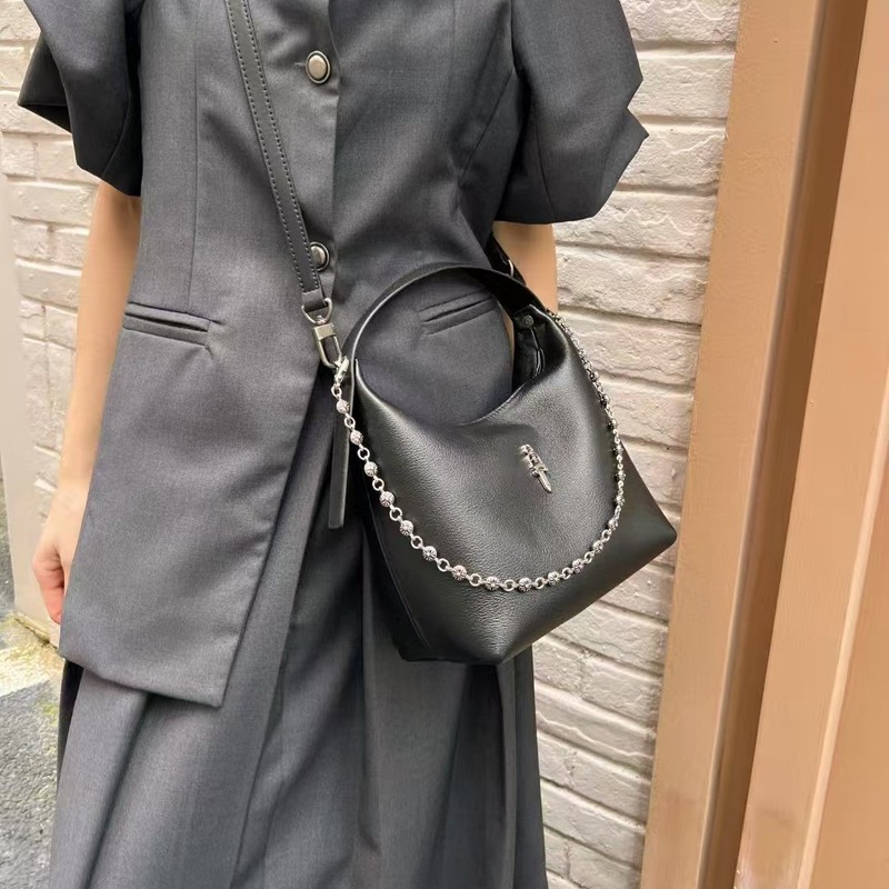女性用バッグ新しいスタイルクローハート本革チェーン脇の下バッグハイエンド大容量シングルショルダークロスボディバッグハンドバッグ|undefined