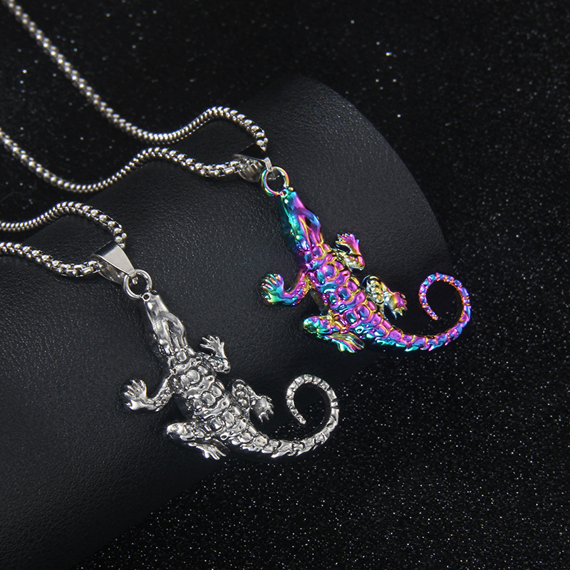 外贸饰品挂件欧美嘻哈流行炫彩鳄鱼吊坠不锈钢毛衣链个性动物配饰