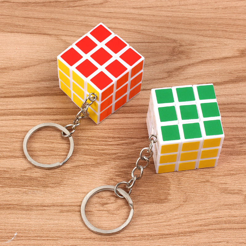 Cross-border puzzle children's key chain pendant 3cm Rubik's cube third-order early education intellectual exercise decompression decompression toy magic