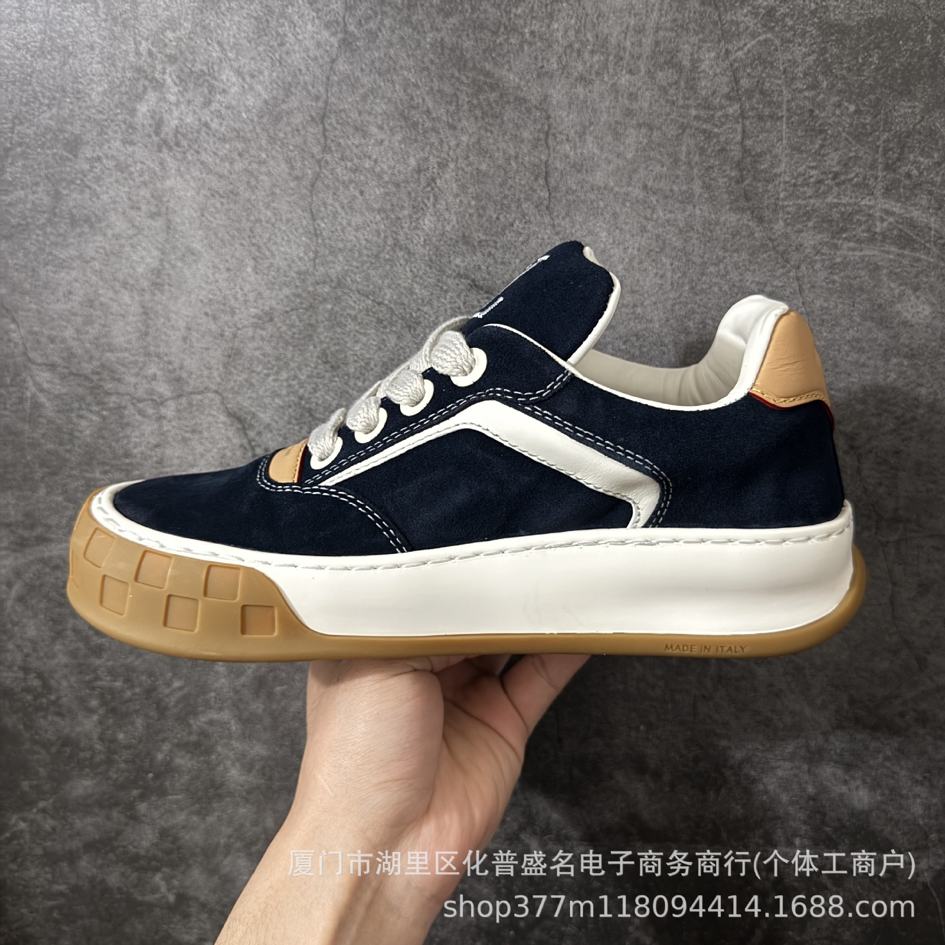 2026 New High-End Version of Lv-Style Biscuit Shoes for Men and Women, Couple's Genuine Leather Casual Sneakers, Trendy Casual Shoes