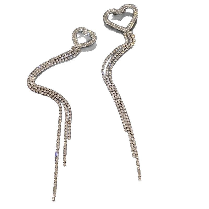 Spilla a cuore con lunghe nappe e inserti in cristallo_voghion.com