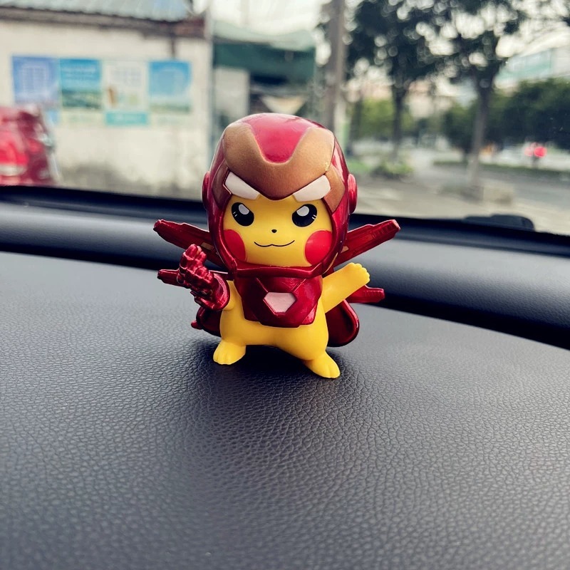 W8V2024 새로운 자동차 장식품 인터넷-유명한  센터 콘솔 자동차 인테리어 장식 액세서리 자동차 인형