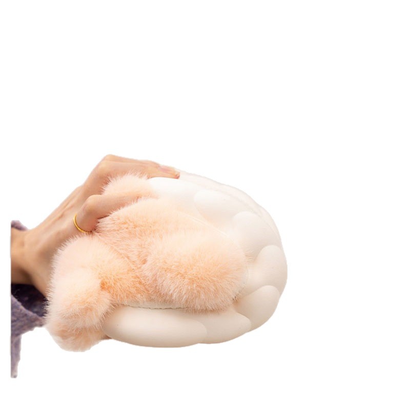 Cross-border lindas zapatillas de algodón de foca de invierno para mujeres bolsas de tacones para parejas zapatos cálidos de peluche para niños
