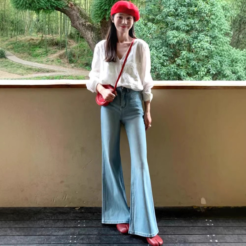 Light Blue Flared Jeans for Women, 2026 Spring New Style, Loose Fit, High Waist, Slimming, Petite Flare Pants