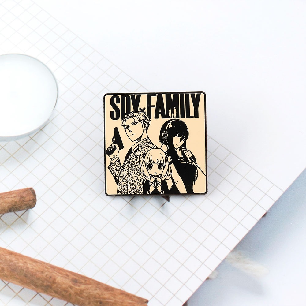 Spy X Family Enamel Badge Funny Anime Character Metal Pin Cartoon Bag Clothing Accessories
