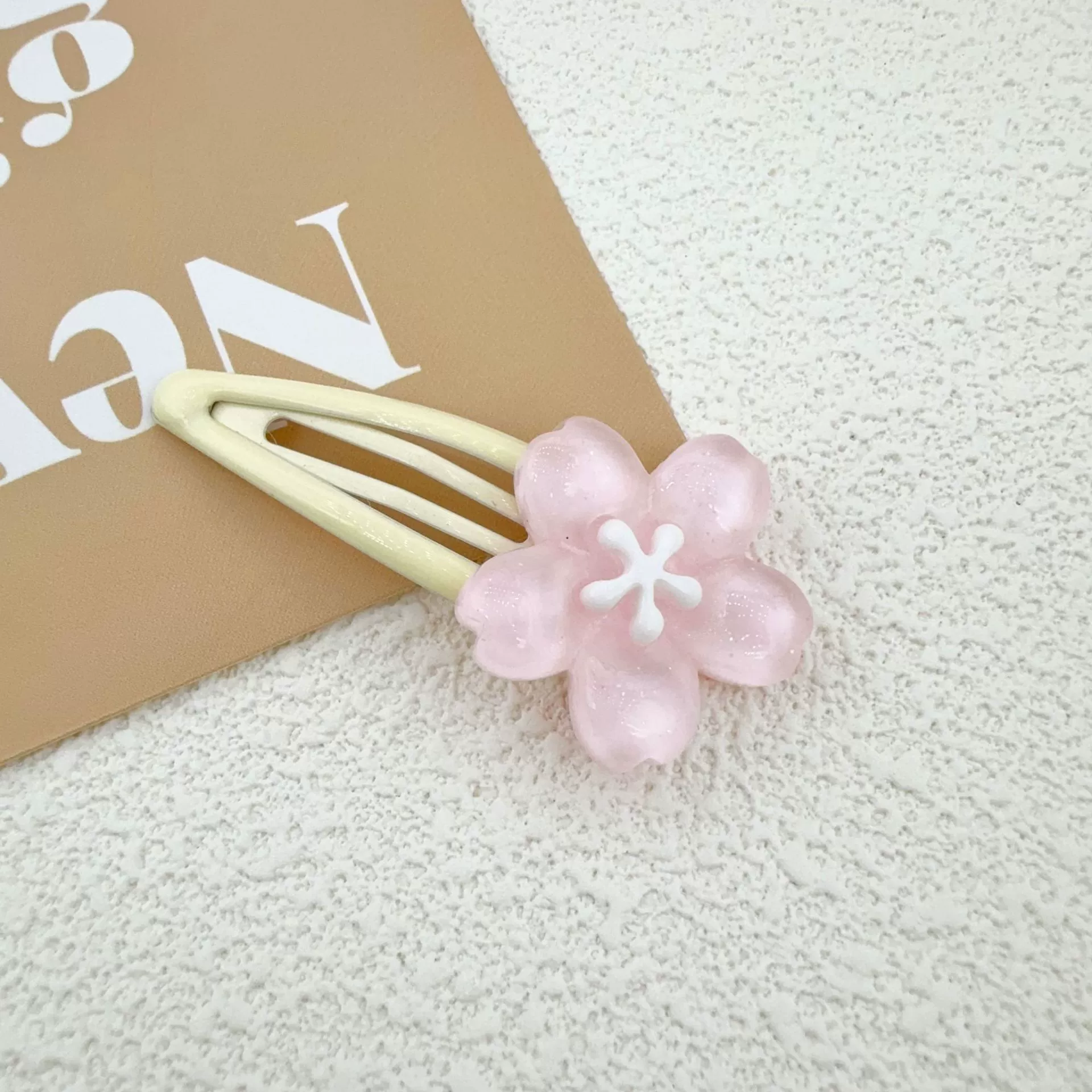 Заколка для волос Jelly Cherry Blossom, смоляная боковая клипса, 6 см, пастельные цвета