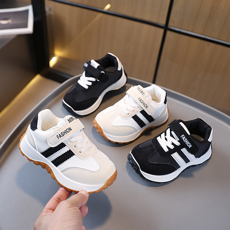 Children's running sneakers for boys