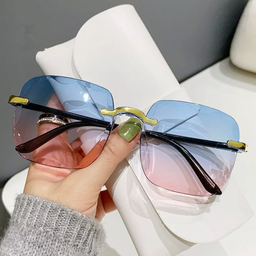 European and American fashion square frameless sun glasses edge frameless sunglasses women street show glasses cross-border hot 