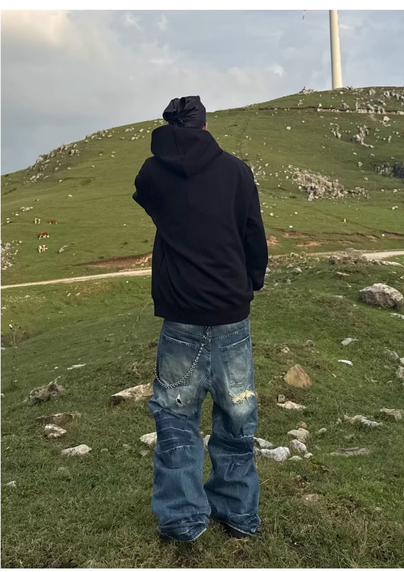 Men's Clothing Straight Leg Distressed Patched Denim Jeans Casual Edgy Loose Fit High Street Trendy Style_mkmklike.com