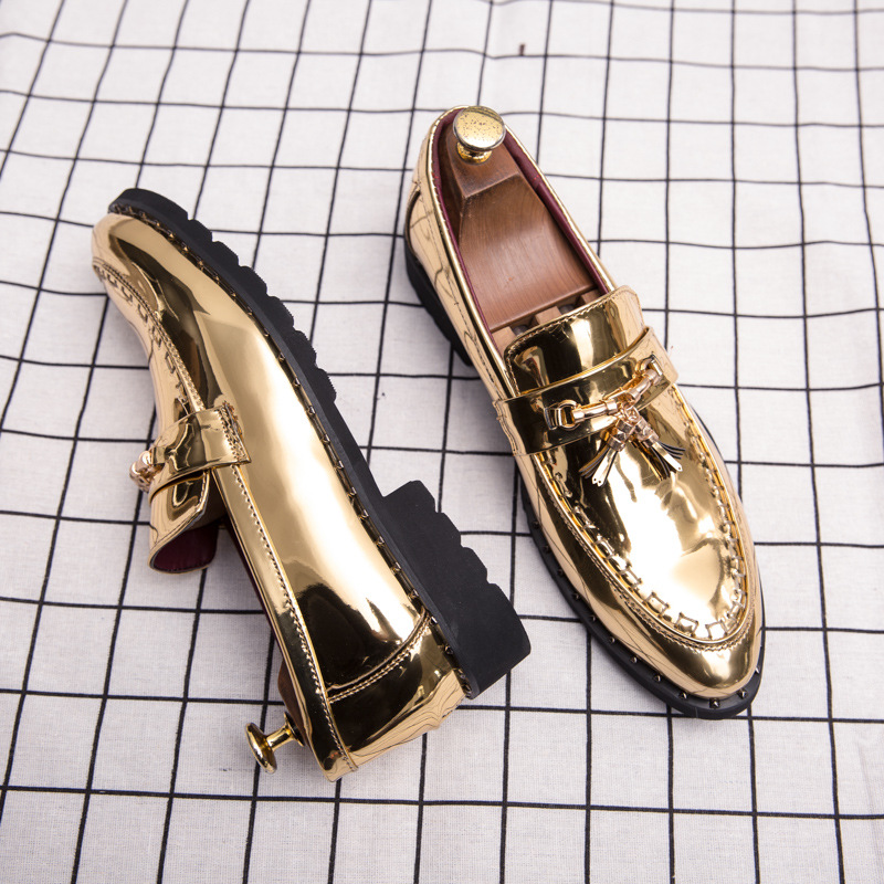 Golden with tassels pointed hairstyles, designer plus size spring and autumn British style lacquered leather shoes,_voghion.com