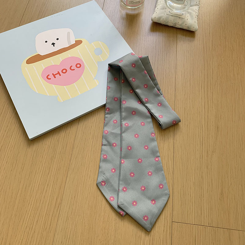 Bufandas de seda para mujeres con camisas de cuello de corbata de nuevo leopardo bufandas de seda largas cinta de cabello