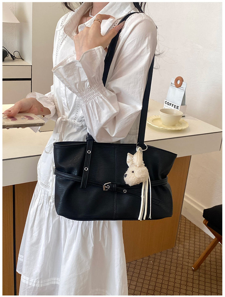 Túi nách nữ dáng hộp ngang phong cách đường phố, túi tote đeo vai đơn giản dung lượng lớn — Bạc không có mặt dây chuyền, Gạo trắng không có mặt dây chuyền, Màu cà phê Không có mặt dây chuyền, Màu hồng không có mặt dây chuyền chi tiết 18