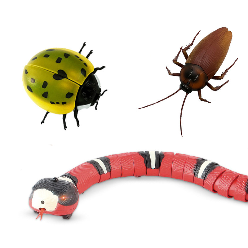 Tricky children's toy snake tease cat tease dog Interactive Automatic dormant walking electric induction snake cross-border new cockroach