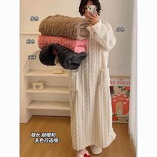 跨境秋冬款提花舒棉绒睡衣家居服女加绒加厚大版宽松睡裙保暖睡袍