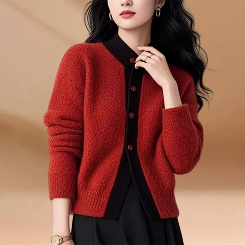 秋冬新款圆领拼色新年红毛衣外套高端女装轻奢小香风复古针织开衫