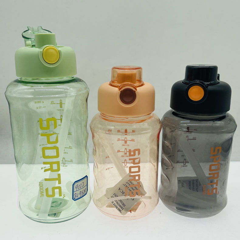 Weilong 9024 nueva taza de plástico de gran capacidad 2000ml deportes olla de plástico simple corazón redondo cubierta elástica sitio de construcción hervidor de agua