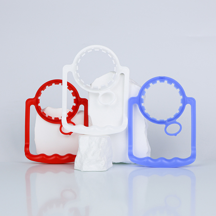 Fábrica de fuente al por mayor 55 calibre botella de bebidas PE mango botella de agua potable desechable mango mango de plástico