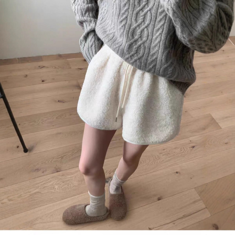 Popular American Retro Winter Teddy Plush Pants 2025 Autumn and Winter Cashmere Shorts Niche Casual Pants