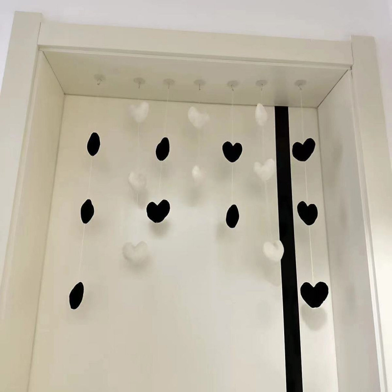 흑백 [하트 18개 7줄]