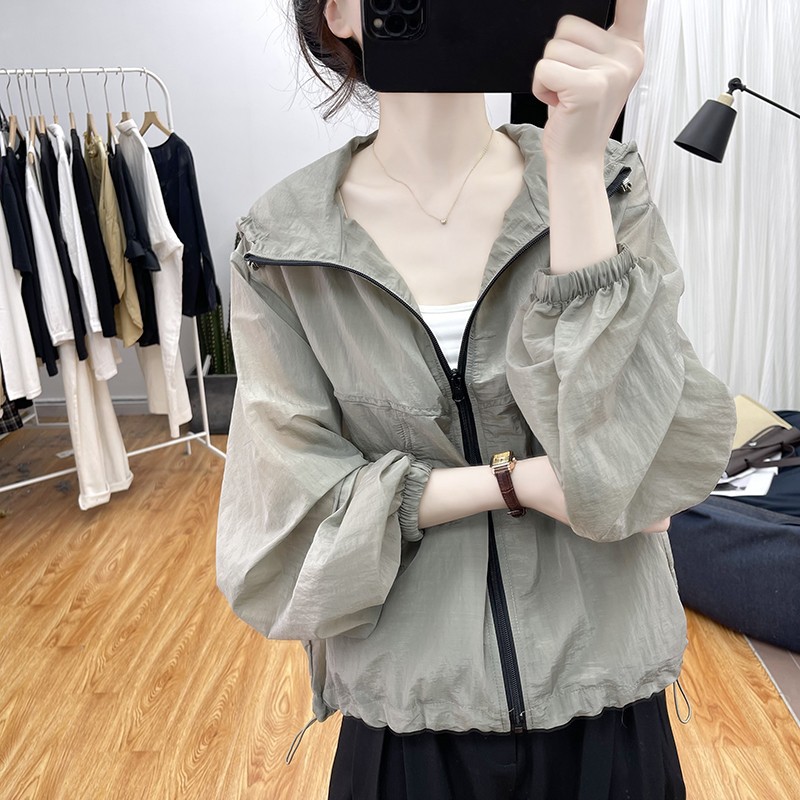 Summer Fashionable Design Popular Sun Protection Women's Loose Cardigan Top 2026 Hong Kong Style UV Protection Thin Jacket