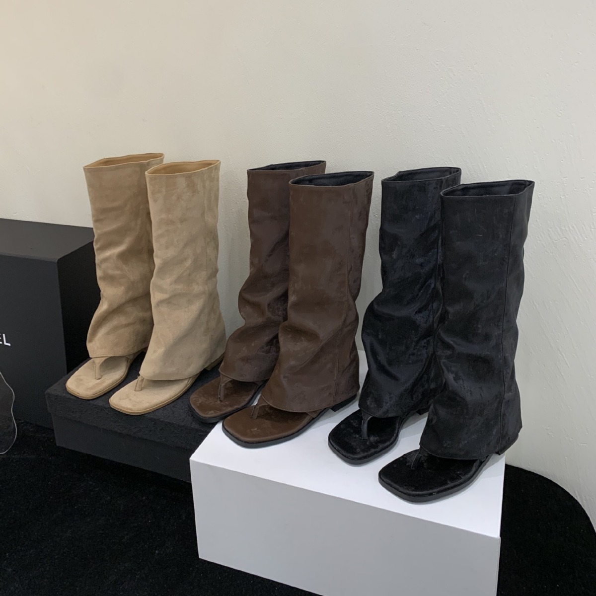 559-8 ~ 내부 높이 ~ 프렌치 스퀘어 헤드 클립 헤링탑 쿨 부츠 여자 2024 년 여름 새로운 높은 욕조 부츠