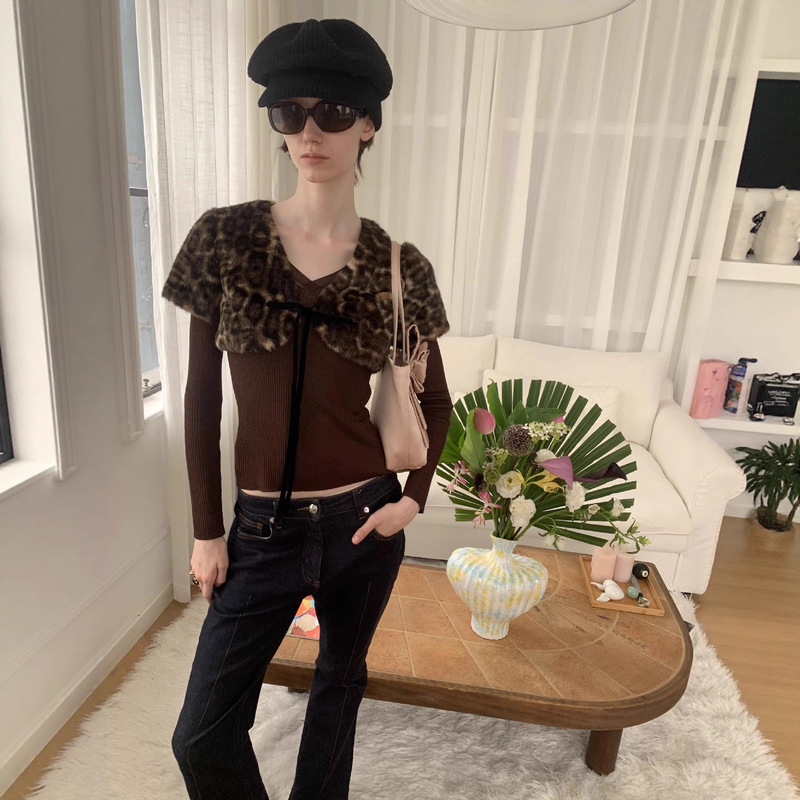 Niche Design "Night Walk" Leopard Print Short Lace-Up Eco-Friendly Faux Fur Jacket|Outerwear|Brown Niche Design "Night Walk" Leopard Print Short Lace-Up Eco-Friendly Faux Fur Jacket|Outerwear|Brown