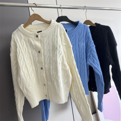 8867美系女性麻花ニットカーディガンコート刺繍マーク