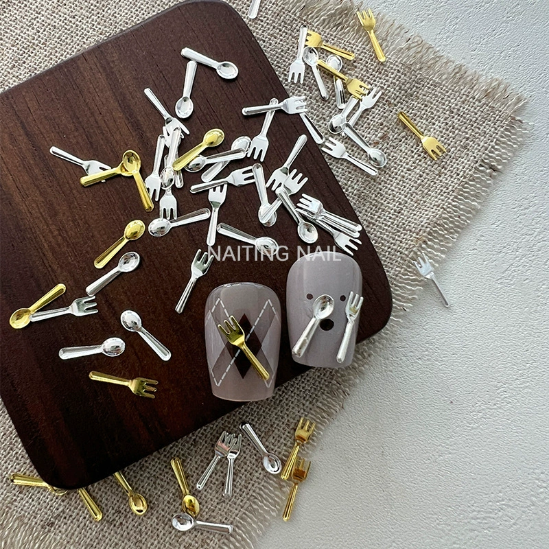 Миниатюрная металлическая вилка, маленькая ложка, аксессуары для нейл-арта, серия посуды в корейском стиле, нож и вилка для украшения ногтей.