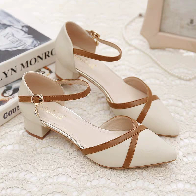 Summer universal sandals with a strap, (Physicals)