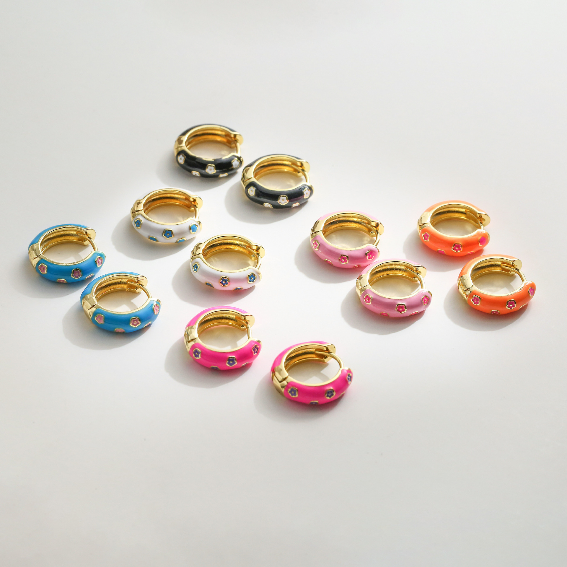 7g Weight Hoop Earrings Classification Colorful Flower Copper Sweet Enamel Hoop Earrings