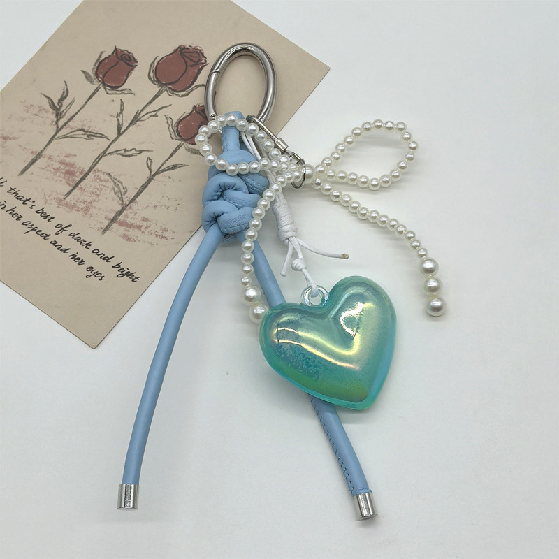1 Piece Acrylic Heart Shape Bag Pendant Keychain display picture 8