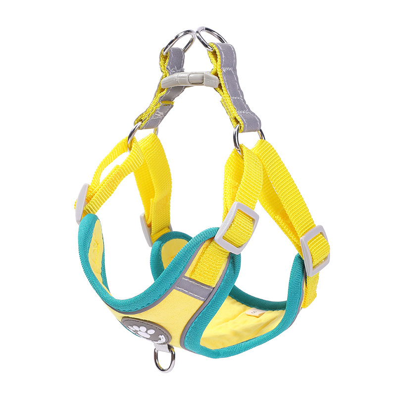 Correa de pecho de tracción para mascotas deerskin terciopelo reflectante a prueba de explosiones correa de pecho perro fuera de tracción ventas directas de fábrica en stock