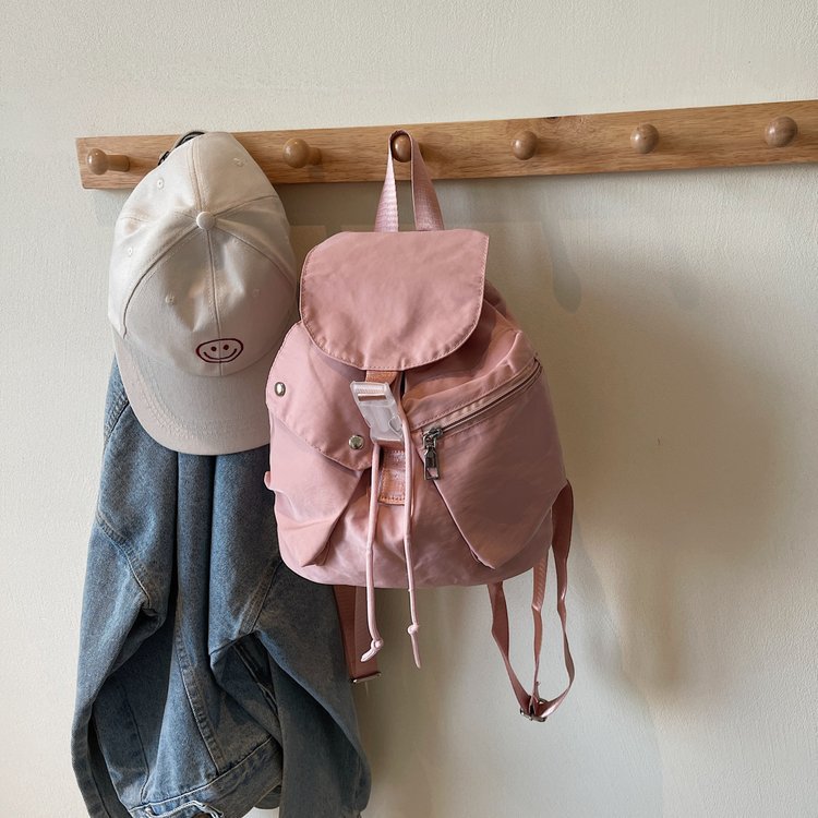 Exquisito y delicado, solo para su moda perfecta