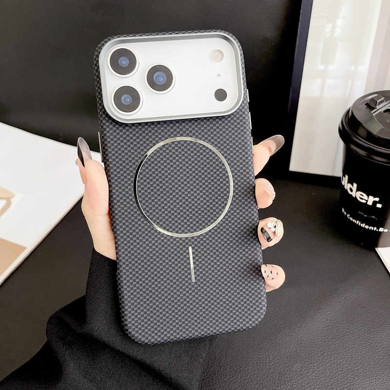适用iphone17promax手机壳碳纤维纹苹果16pro磁吸超薄pc防摔硬壳|undefined