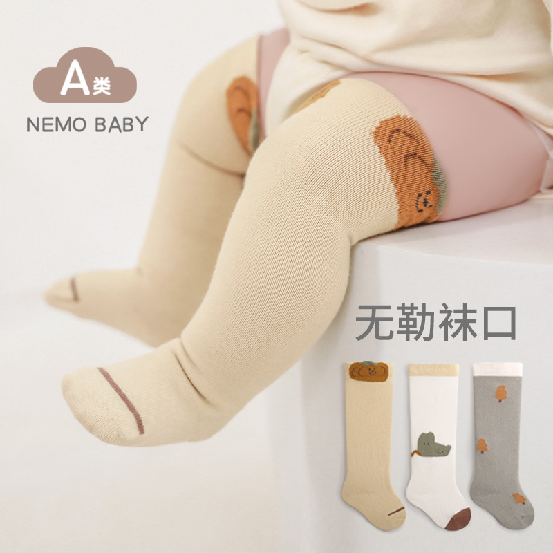 Calcetines de bebé recién nacidos primavera y otoño boca suelta pierna sin hueso calcetines de bebé dibujos animados lindo tubo alto calcetines de algodón largos