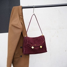 2025新款欧美复古磨砂皮锁扣腋下包时尚单肩包邮差包大容量通勤包