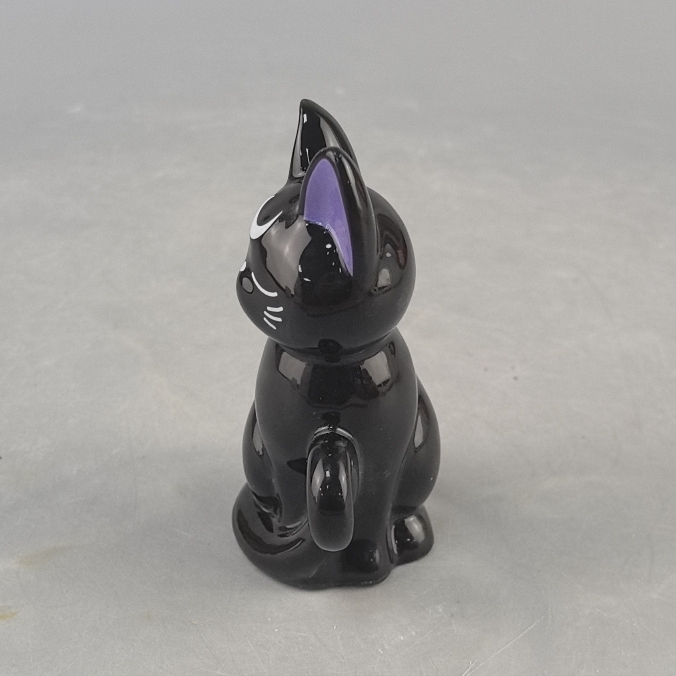 Halloween anime animado japonés perimetral gato negro muñecas hechas a mano modelo de gato pequeño muñeca decoración de escritorio