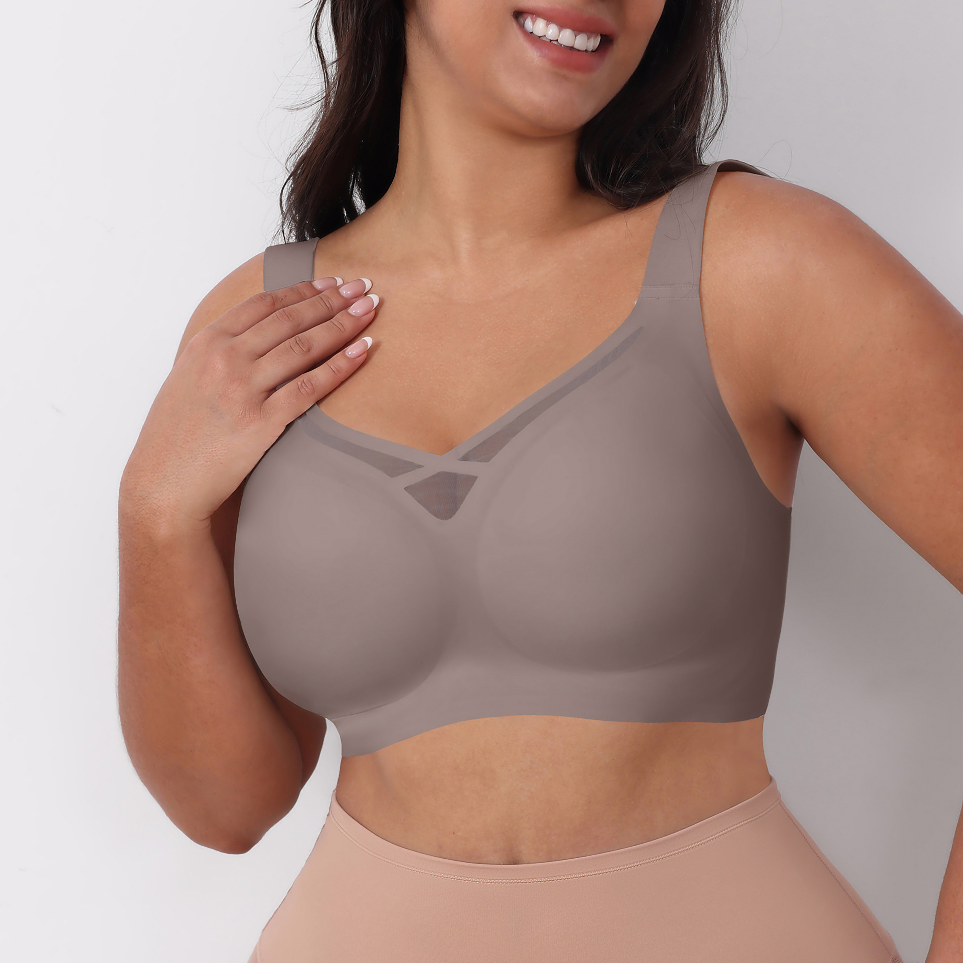 Plus Size Comfort Bra For Women Breathable Mesh Gathered Design To Make Large Breasts Appear Smaller And Prevent Sagging_voghion.com