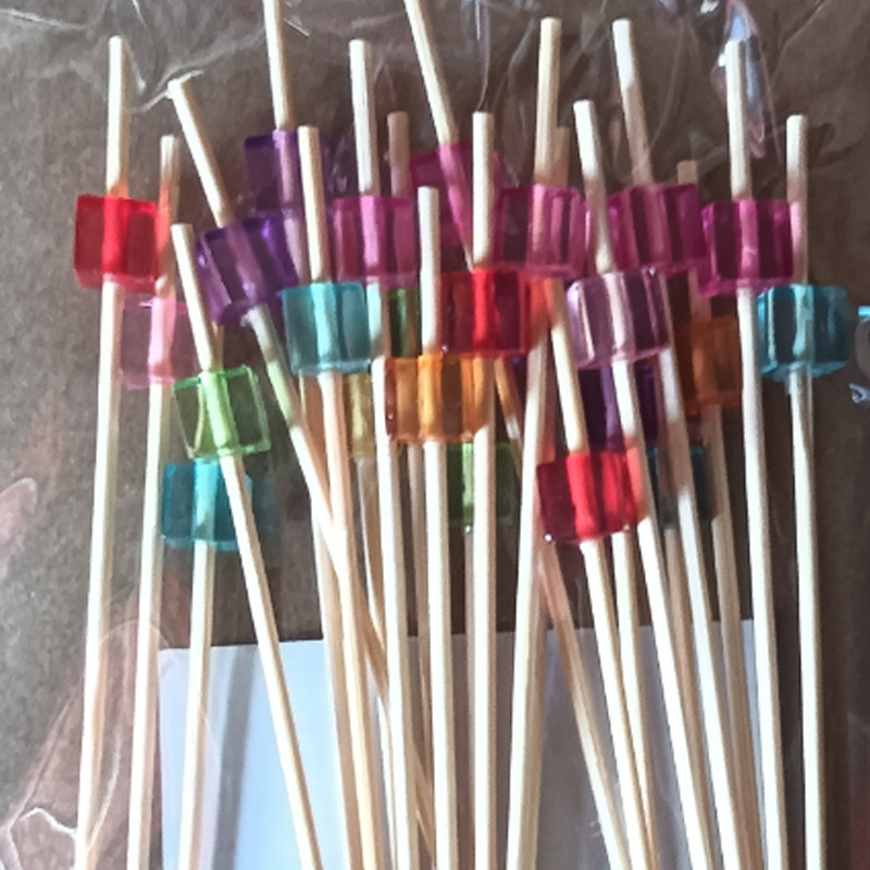 Palillos de Bambú para Coctel y Frutas 100 Unidades Desechables Decorativos