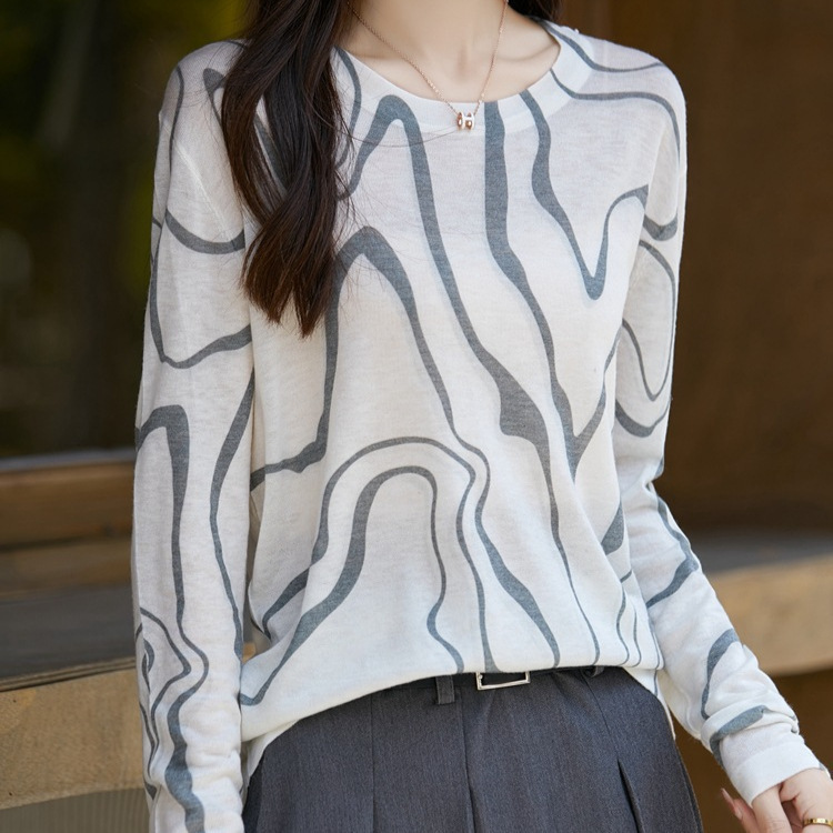 25 Spring and Summer New Women's Water-soluble Wool Crewneck Pullover Base Shirt Printed Design Sweater Thin Knitted Interior