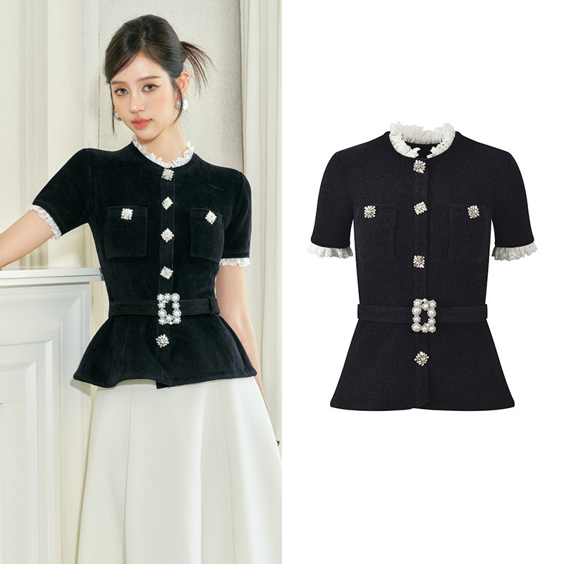2025 Autumn New French Style Elegant Lady Lace Patchwork Collar with Rhinestone Buttons Black Velvet Waist-Cinching Short-Sleeve Cardigan 2025 Autumn New French Style Elegant Lady Lace Patchwork Collar with Rhinestone Buttons Black Velvet Waist-Cinching Short-Sleeve Cardigan