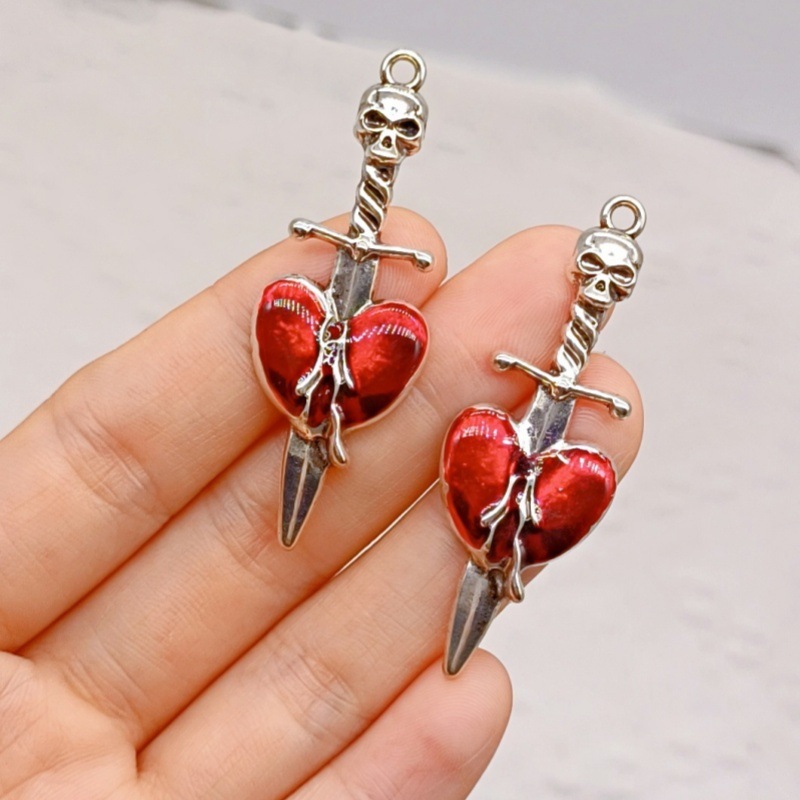 ゴシックパンク誇張ハートクロス剣ペンダント diy ブレスレットネックレス衣類ビーズアクセサリー材料|undefined