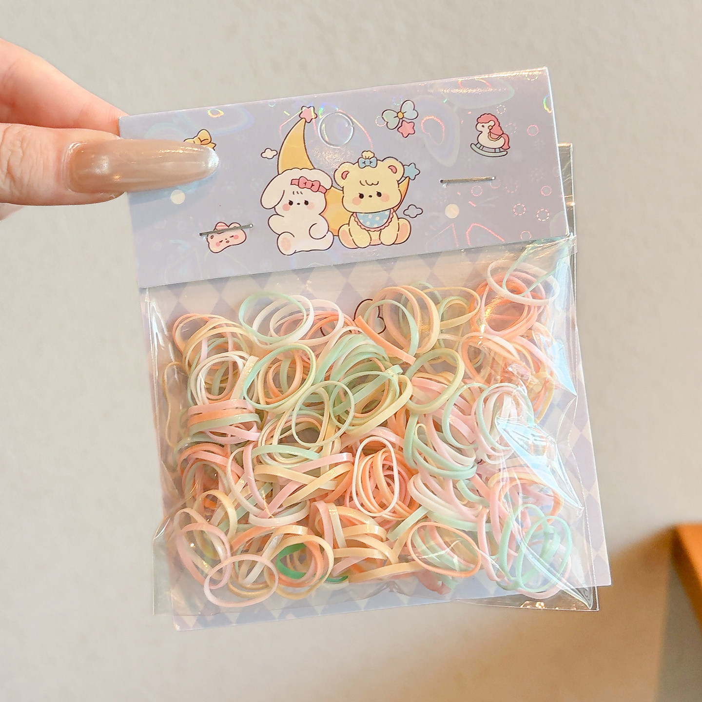 4# light color hair rope (about 200 pieces) diameter about 1.5cm, width about 0.2cm
