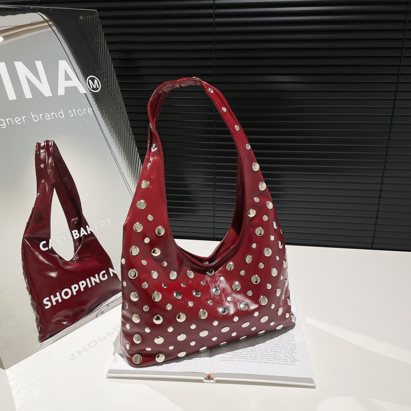 European and American Fashion Women's Bags 2025 New Casual Stylish Trendy Cool Niche Polka Dot Rivet Shoulder Armpit Bag Tote Bag European and American Fashion Women's Bags 2025 New Casual Stylish Trendy Cool Niche Polka Dot Rivet Shoulder Armpit Bag Tote Bag