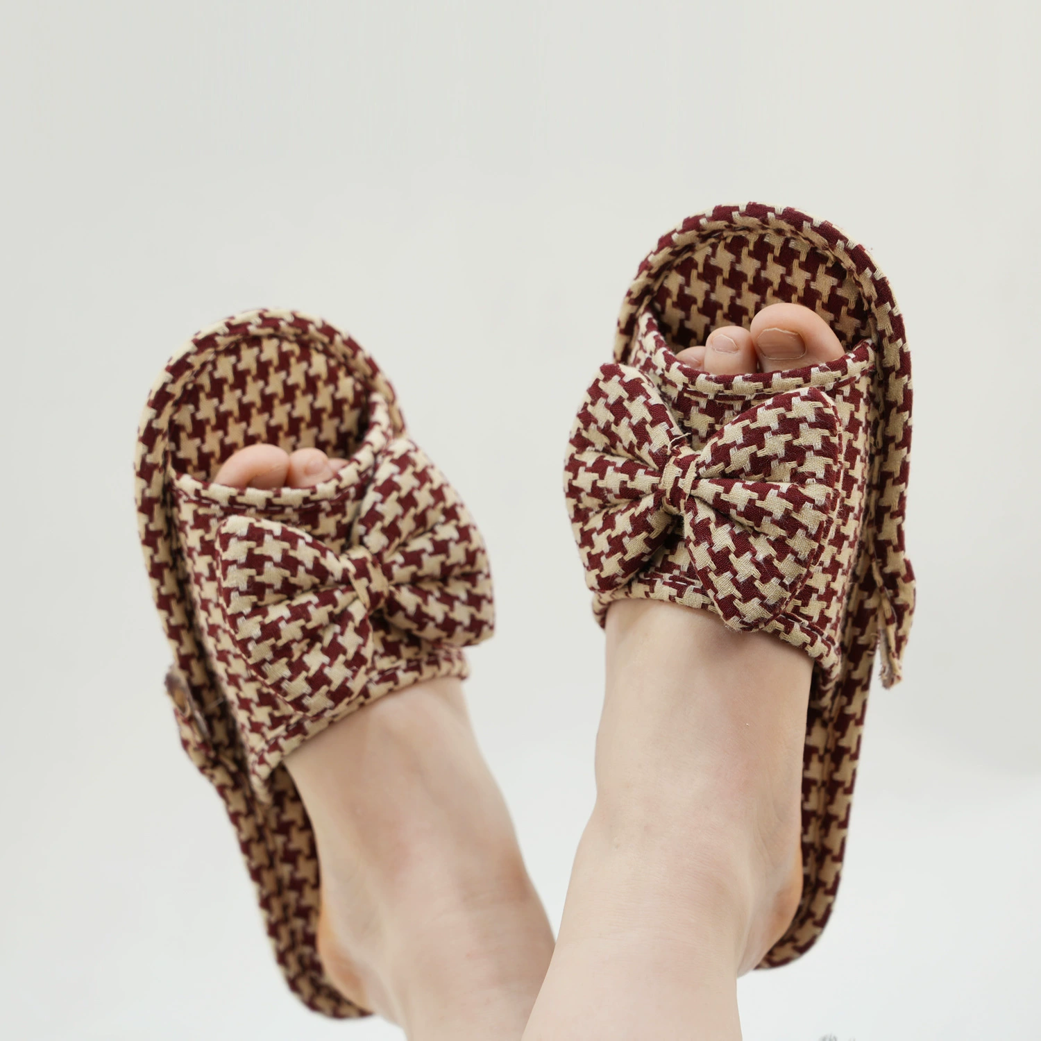 Плетчатые льняные тапочки кружки для домашнего лета