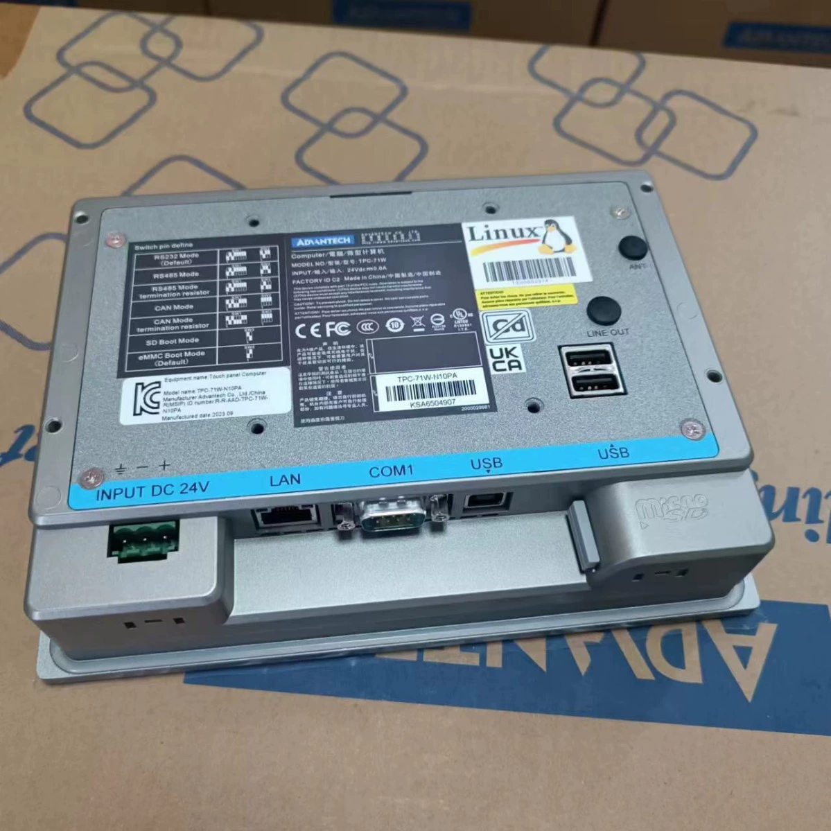 Advantech 7-inch touch screen computer PC-71W-N10PA supports IEEE 802.3AT POE-PD function