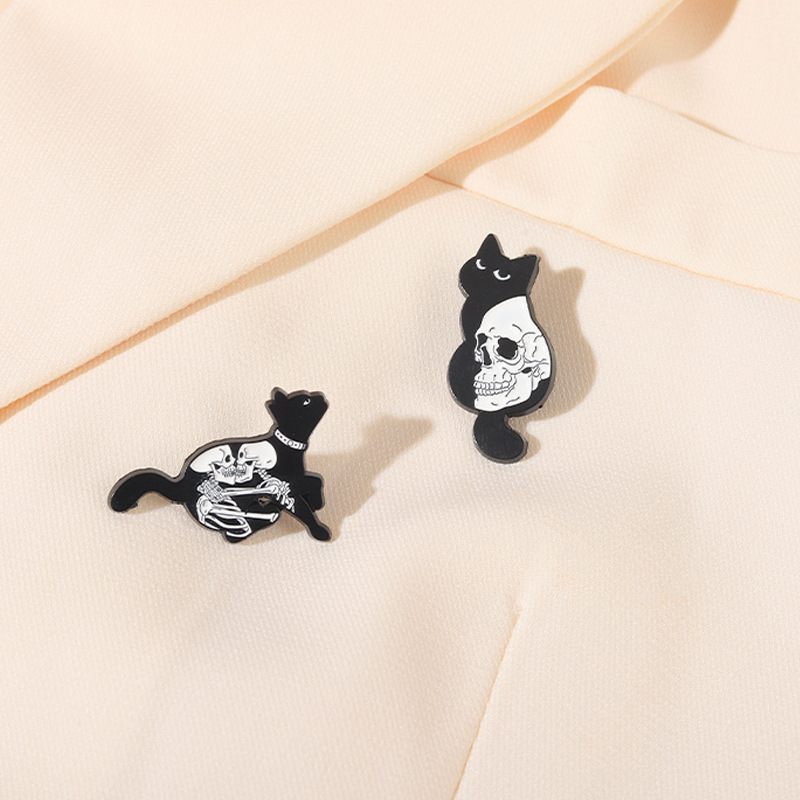 Fashion Cat Skull Alloy Plating Unisex Brooches display picture 5