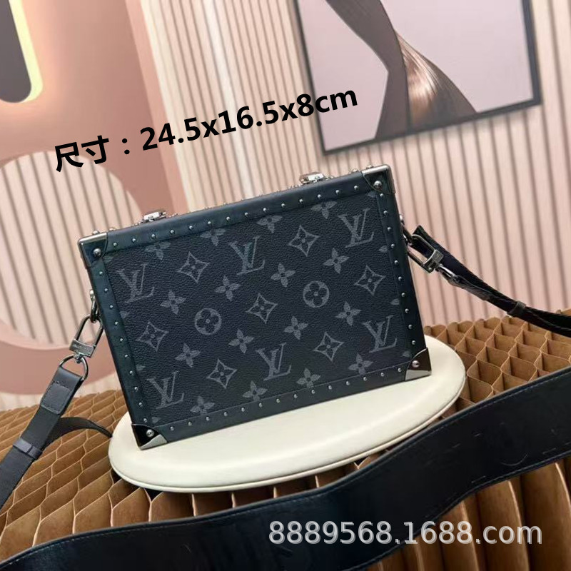 直接供給クロスボーダー m lv メンズバッグレディースバッグブラックウォリアーメッセンジャーバッグ枕バッグチェーンバッグボックスバッグポータブルブリーフケース|undefined