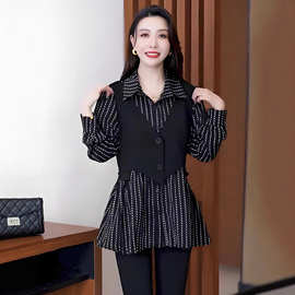 假两件时尚长袖衬衫女秋季新款时髦条纹拼接上衣别致撞色显瘦衬衣